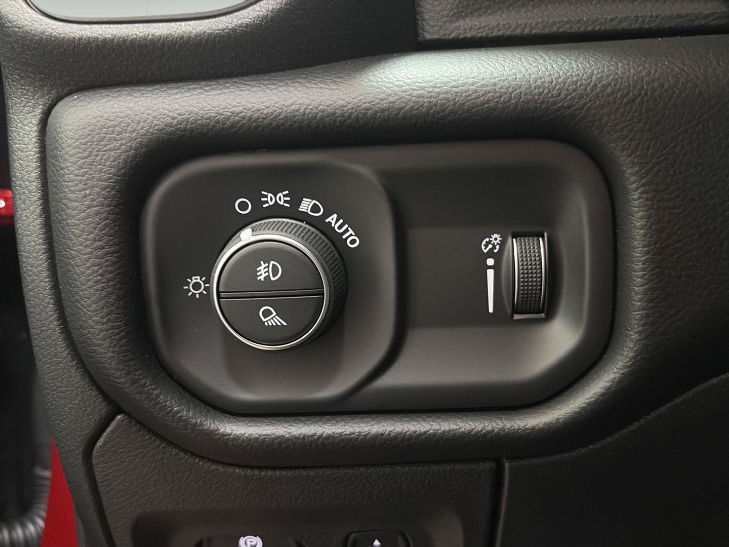 New 2026 RAM 1500 Big Horn w/ Night Edition AWD/4WD image 7