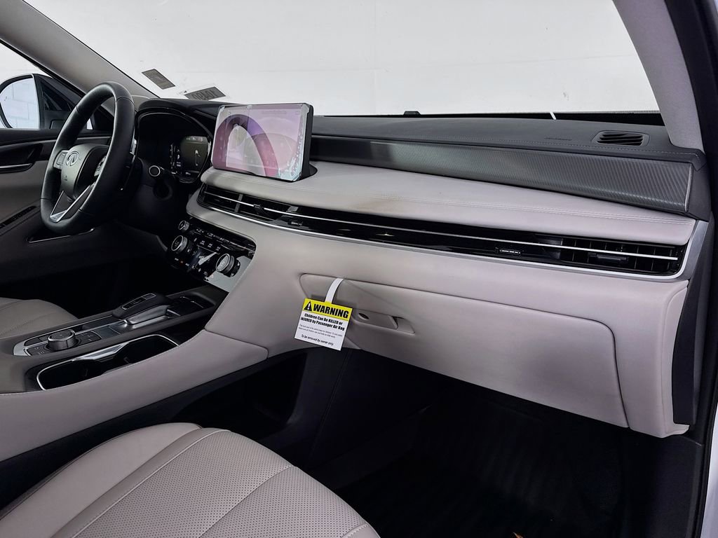 Certified 2026 INFINITI QX60 Luxe w/ Cargo Package image 32