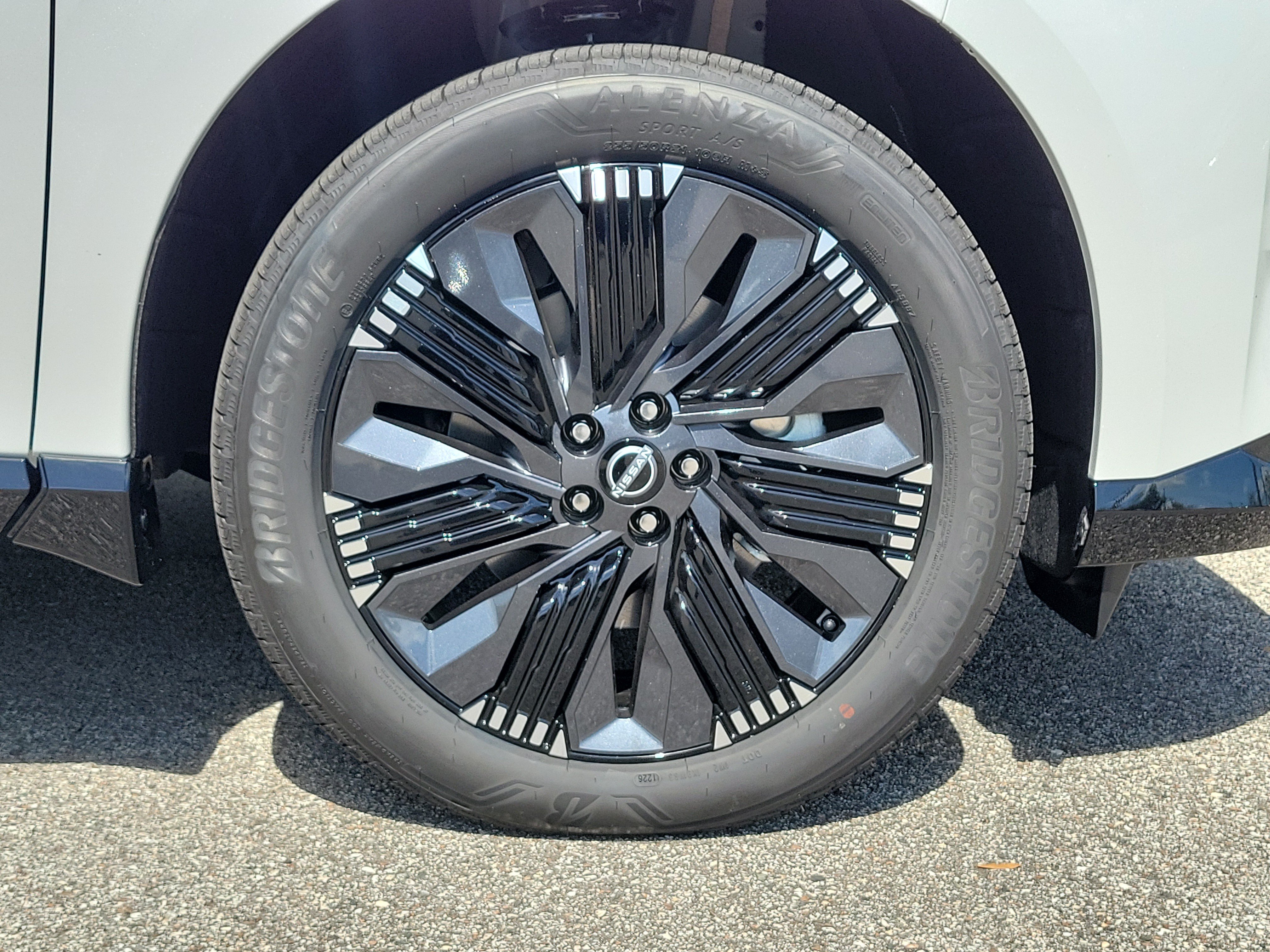New 2026 Nissan Murano Platinum w/ Technology Package AWD/4WD image 4