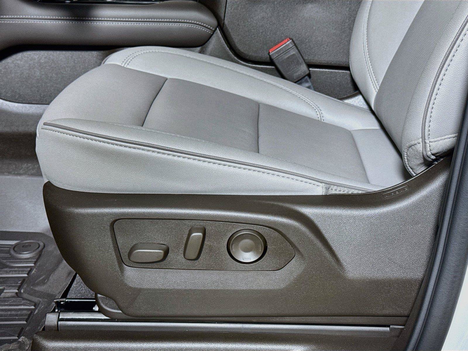 New 2027 GMC Yukon XL Elevation w/ LPO, Floor Liner Package AWD/4WD image 17
