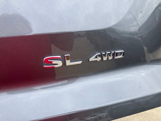 Used 2025 Nissan Pathfinder SL AWD/4WD image 25
