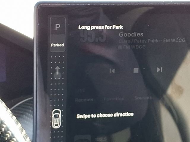 Used 2022 Tesla Model X Plaid image 21