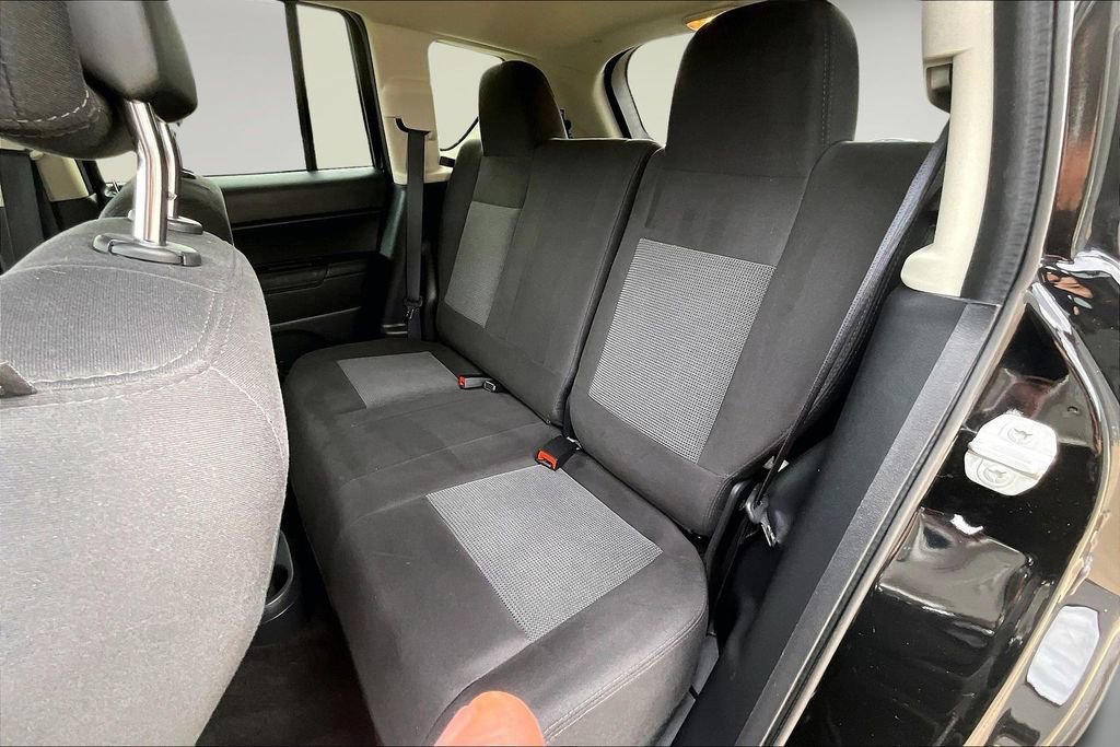 Used 2015 Jeep Compass Sport w/ Power Value Group image 21