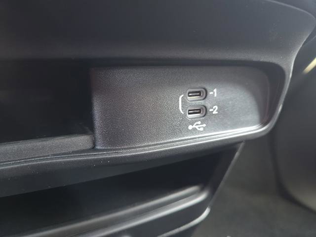 New 2026 Chrysler Pacifica Select w/ S Appearance Package FWD image 21