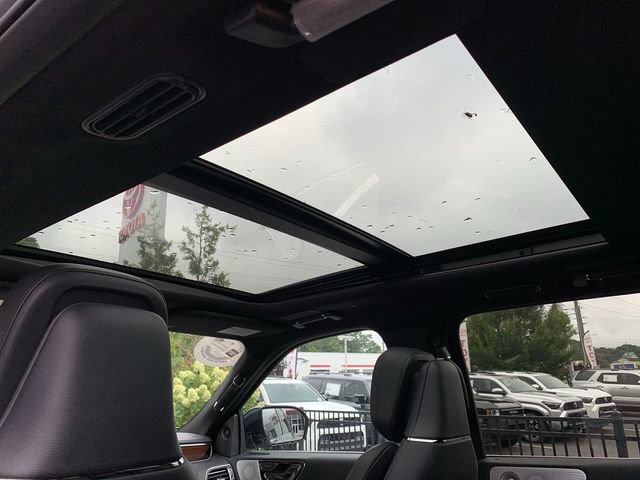 Used 2024 Lincoln Navigator L Reserve AWD/4WD image 31
