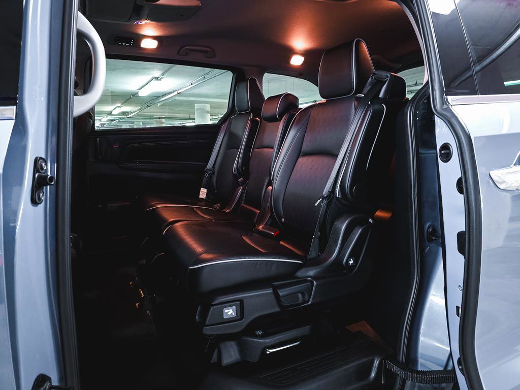 Used 2023 Honda Odyssey Elite image 21
