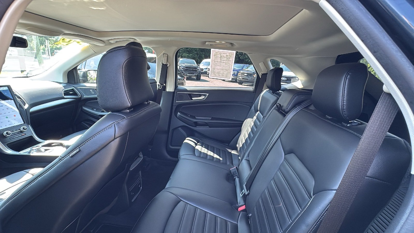 Used 2023 Ford Edge SEL w/ Convenience Package AWD/4WD image 29