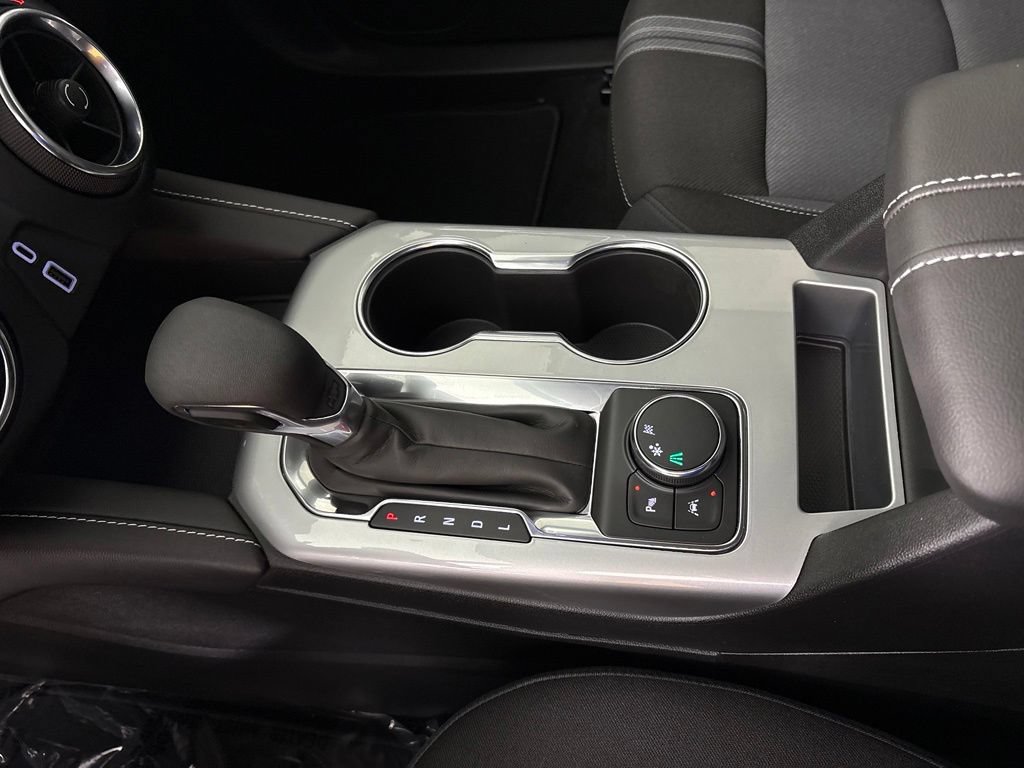 New 2026 Chevrolet Blazer LT w/ Midnight/Sport Edition FWD image 34