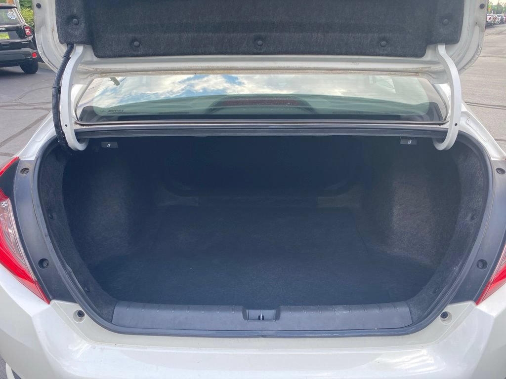 Used 2018 Honda Civic EX image 31