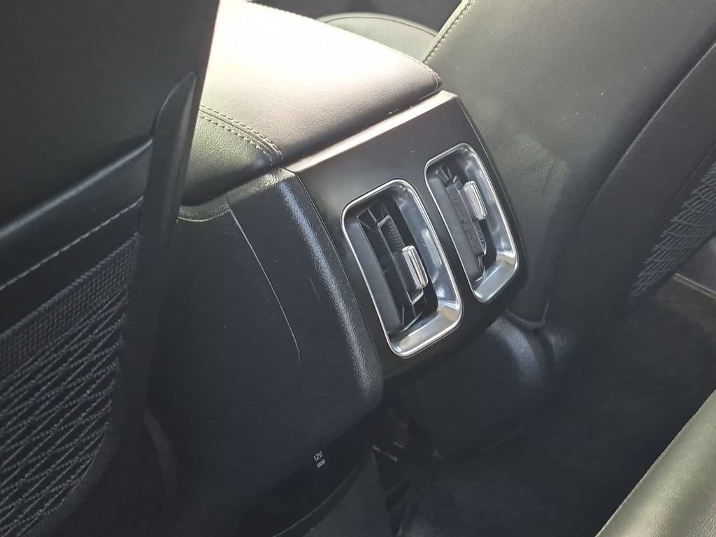 Certified 2024 Kia Sorento S w/ Panoramic Sunroof Package FWD image 22