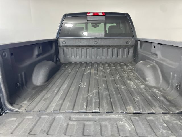 Certified 2018 Chevrolet Silverado 1500 LT w/ All Star Edition AWD/4WD image 17