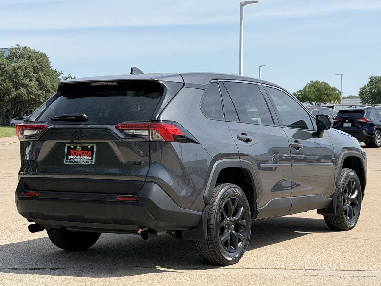 Used 2025 Toyota RAV4 LE FWD image 4