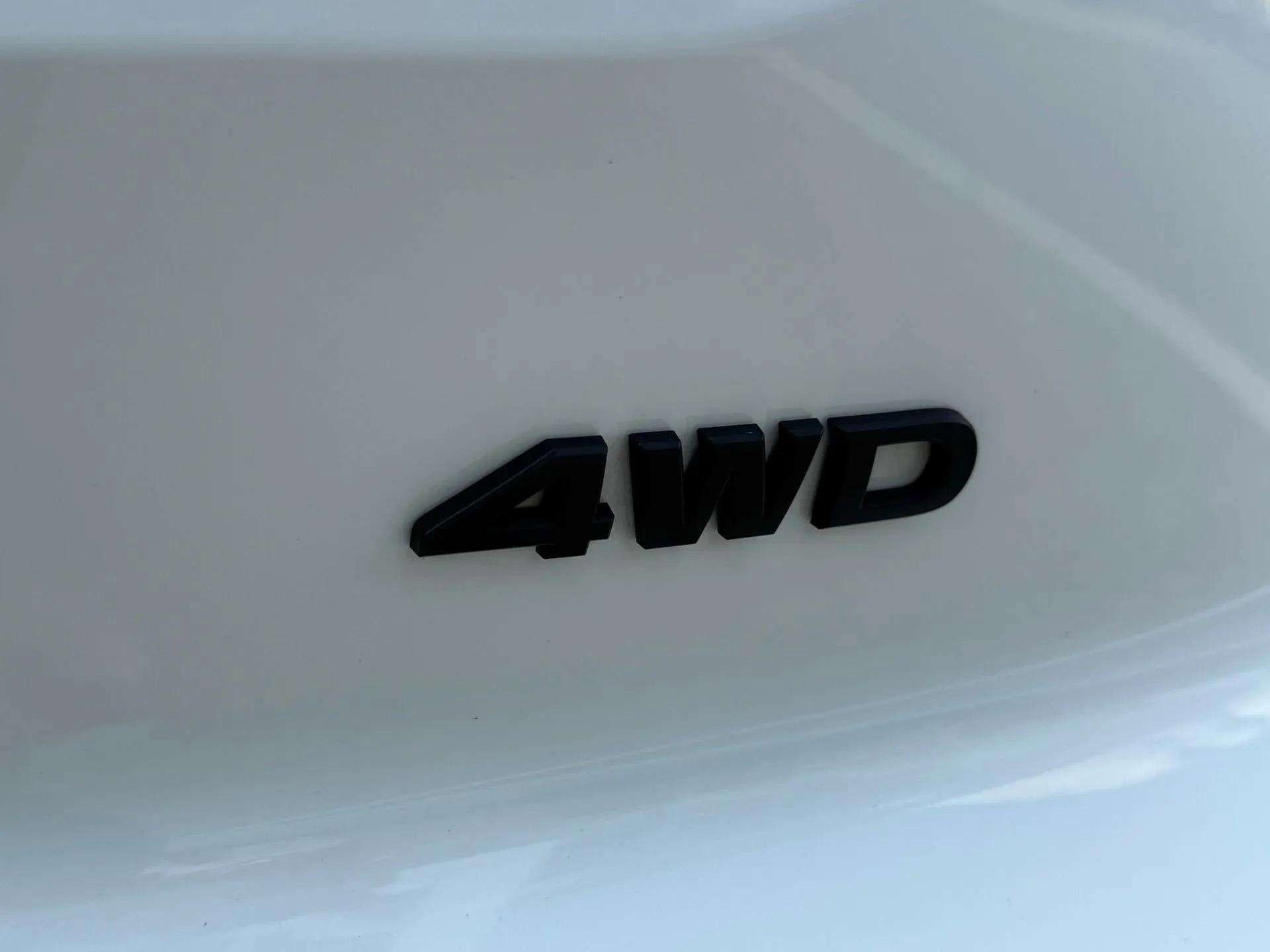 Used 2024 Nissan Pathfinder Rock Creek AWD/4WD image 16