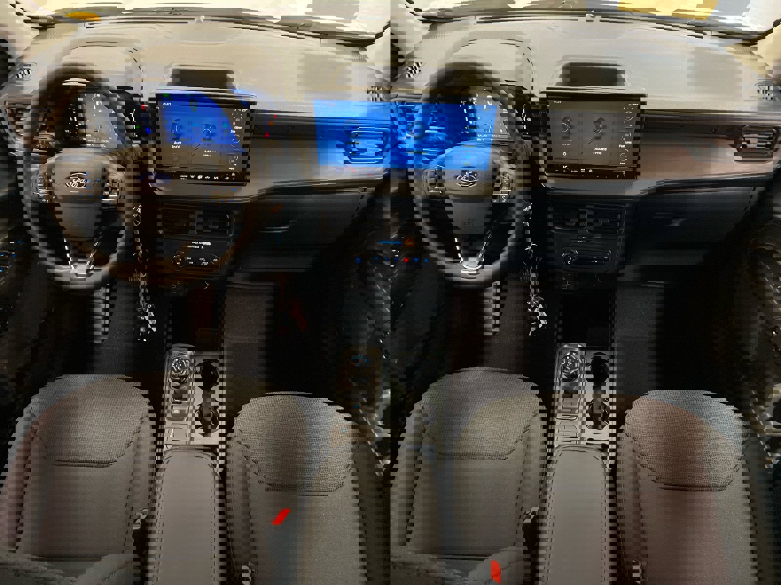 New 2026 Ford Maverick XL image 18