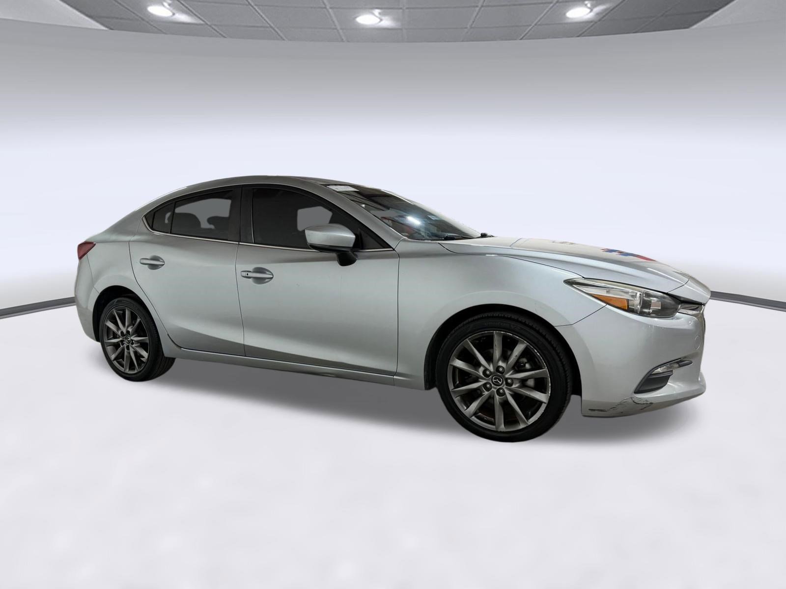 Used 2018 MAZDA MAZDA3 Touring FWD image 7