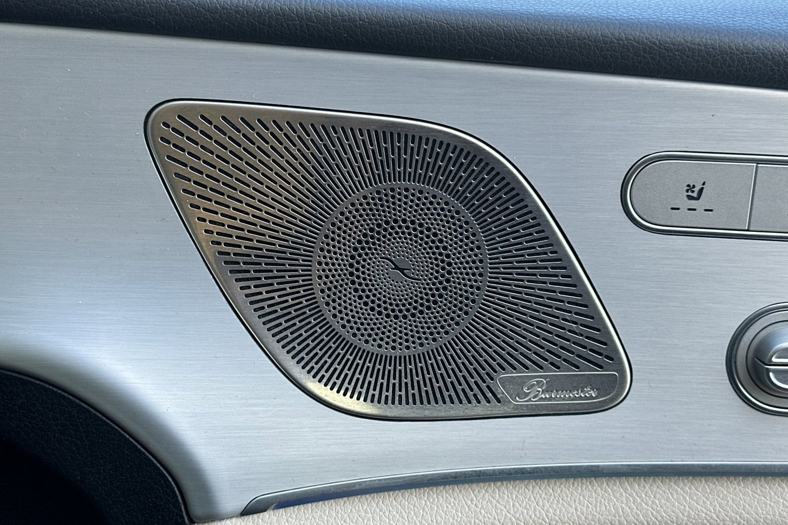 Used 2022 Mercedes-Benz GLE 350 4MATIC image 22