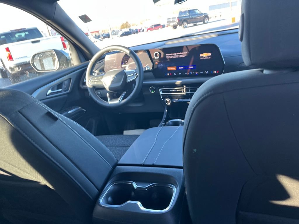 New 2026 Chevrolet Traverse LT image 28