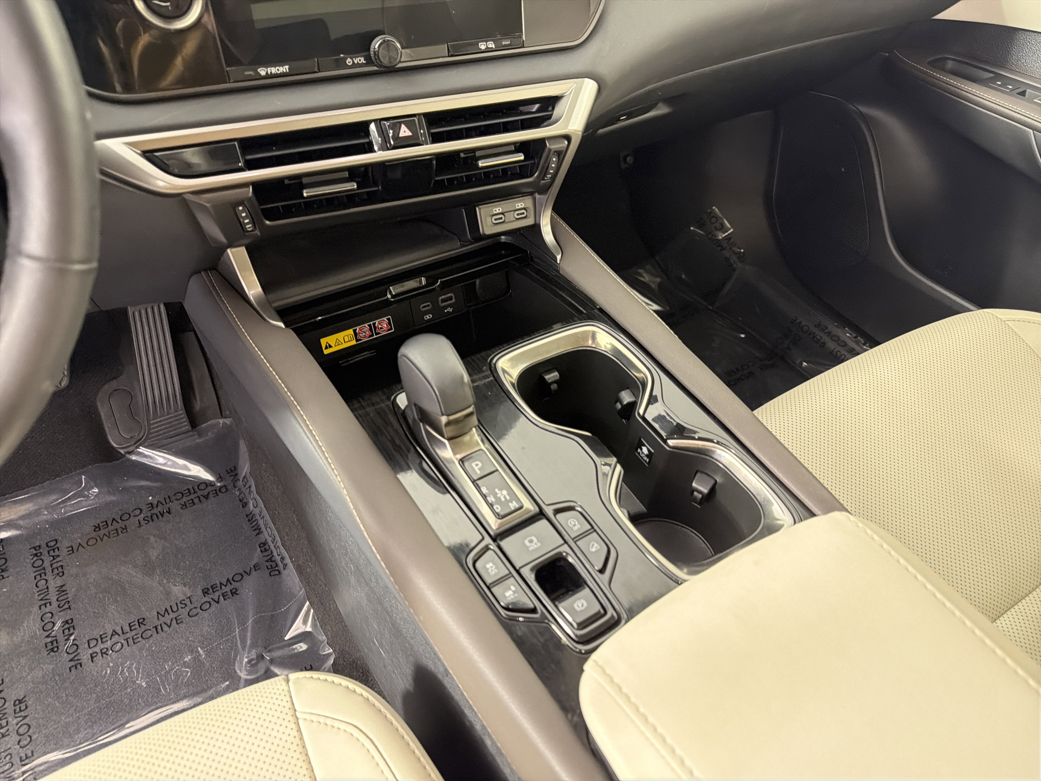 Used 2024 Lexus RX 350 AWD w/ Technology Package image 11