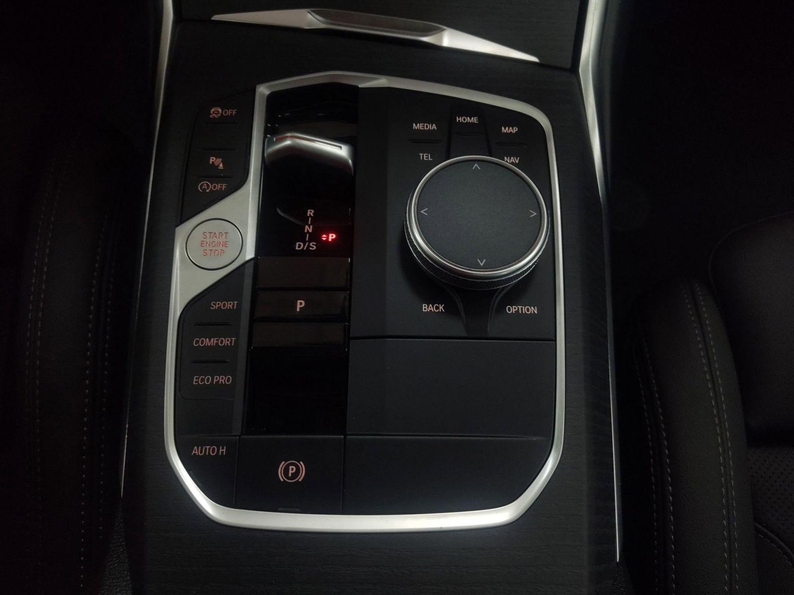 New 2026 BMW 330i xDrive Sedan w/ Premium Package image 23