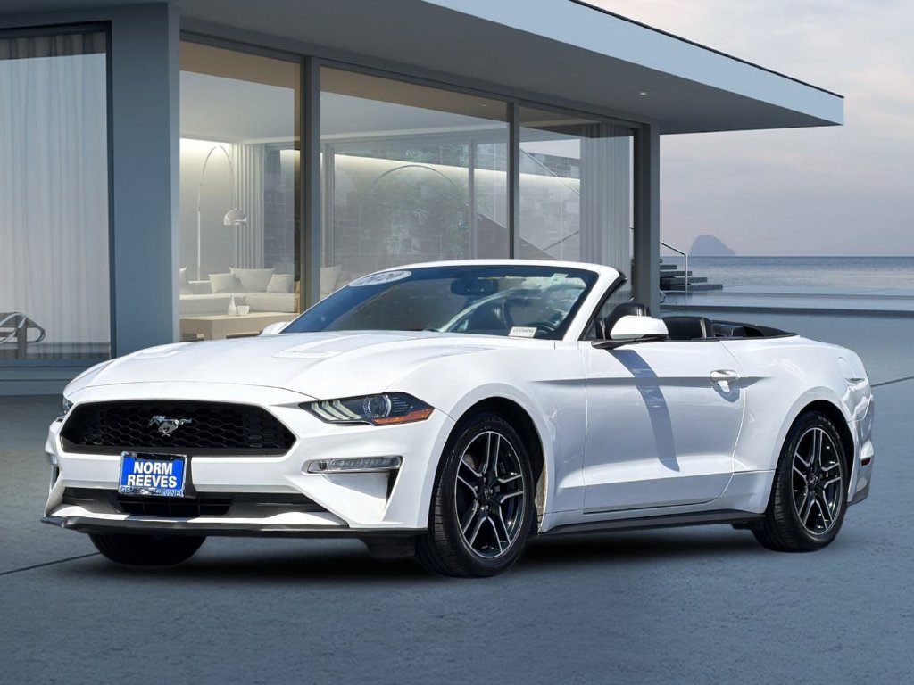 Used 2020 Ford Mustang Premium RWD image 8
