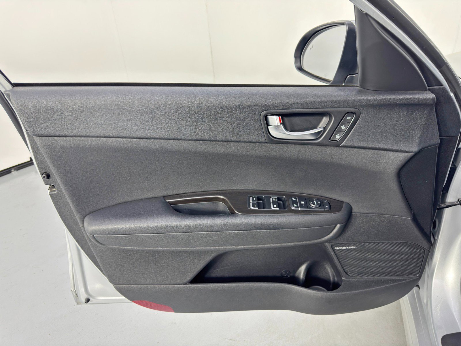 Used 2020 Kia Optima Premium image 39