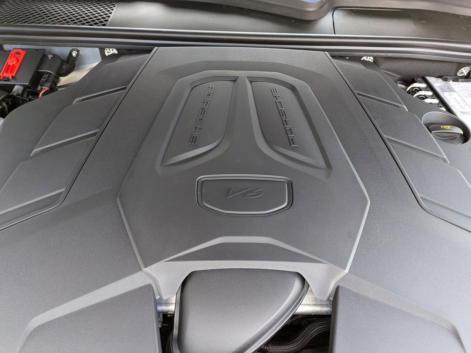 New 2026 Porsche Cayenne Coupe AWD/4WD image 30