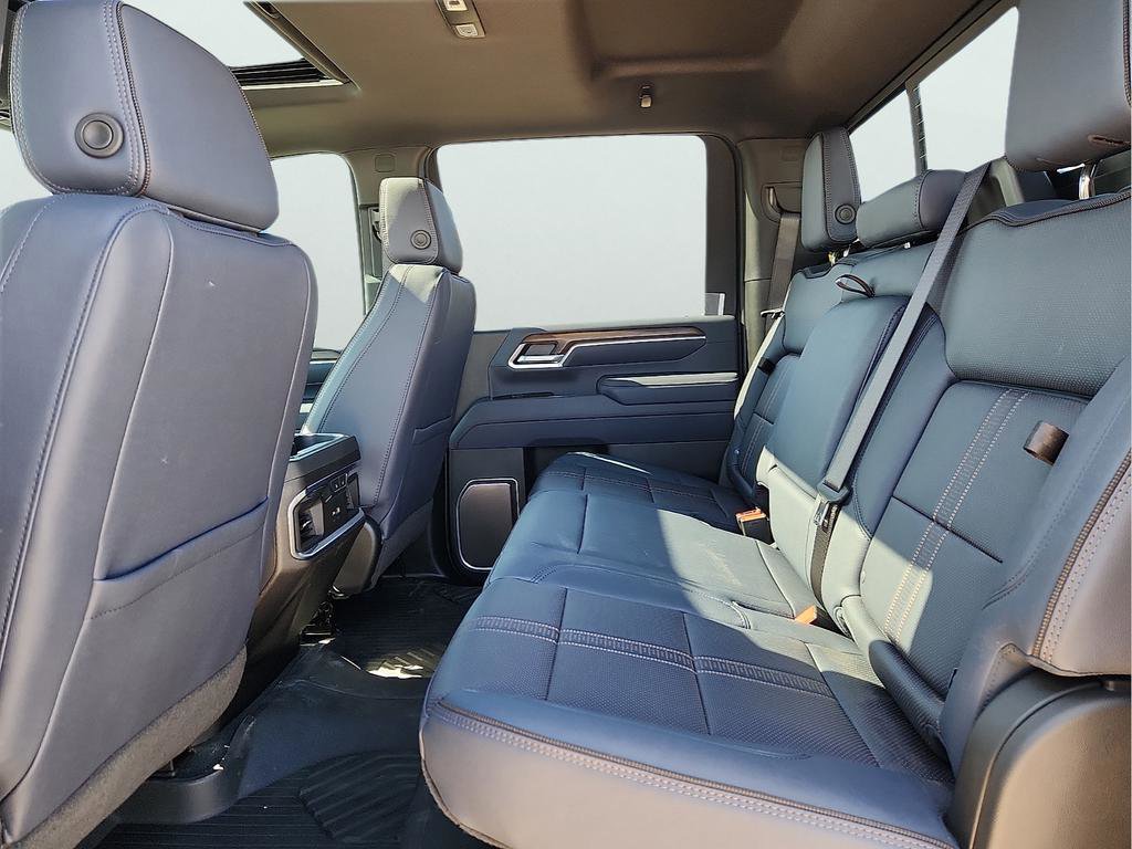 New 2026 Chevrolet Silverado 2500 High Country w/ Technology Package AWD/4WD image 18