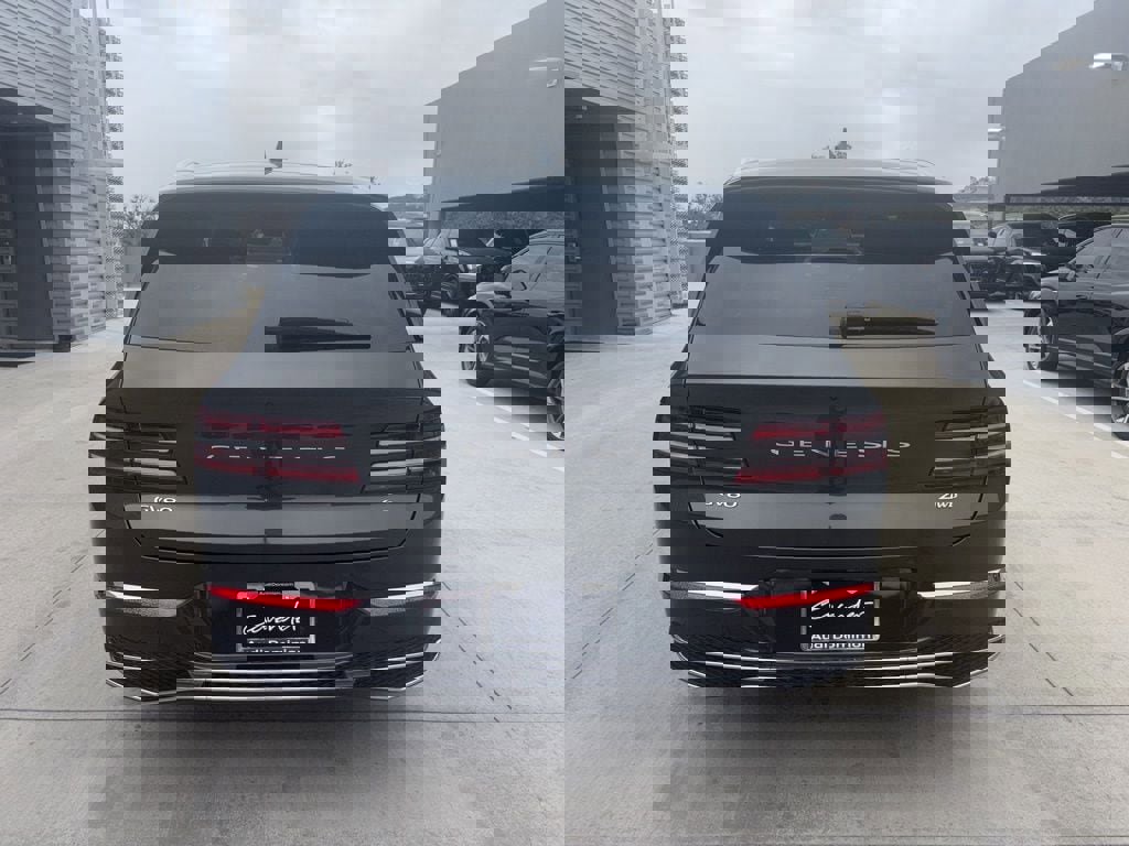Used 2025 Genesis GV80 2.5T Standard image 7