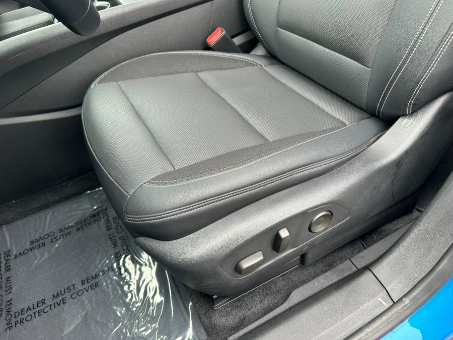 Used 2024 Chevrolet Blazer EV LT AWD/4WD image 18