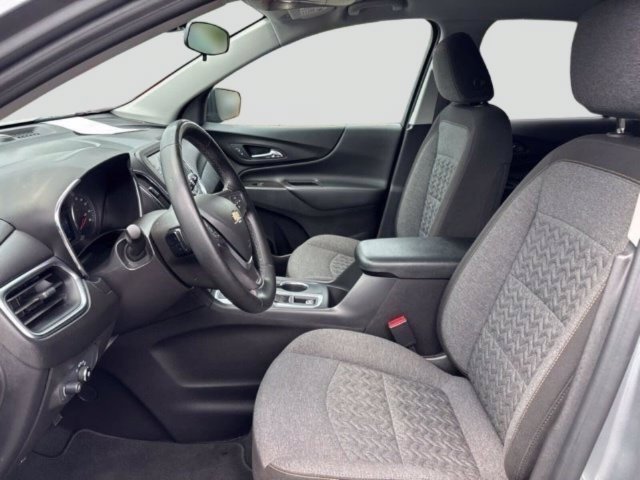 Used 2024 Chevrolet Equinox LT AWD/4WD image 9