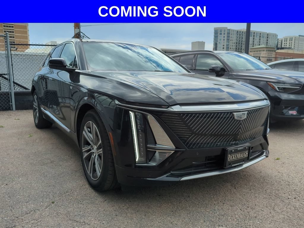 Certified 2024 Cadillac Lyriq Luxury AWD/4WD image 1