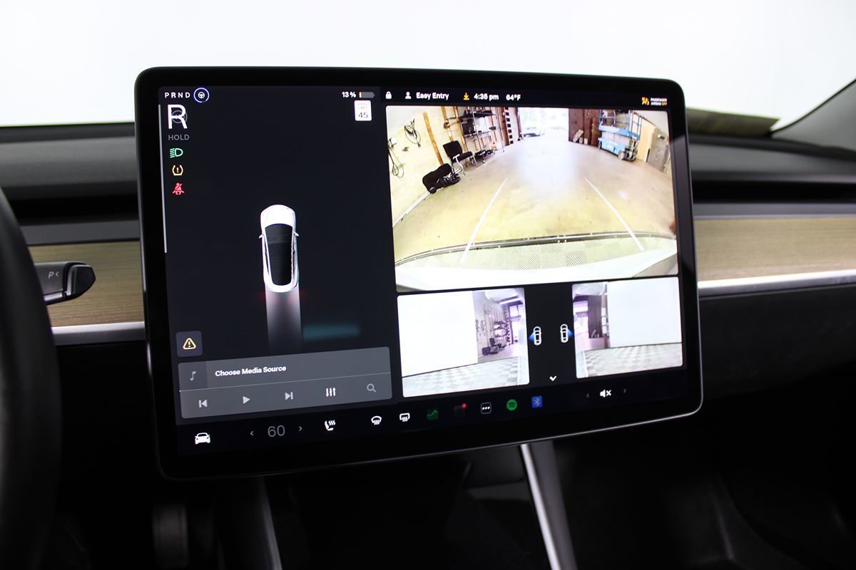 Used 2019 Tesla Model 3 Standard Range Plus RWD image 17
