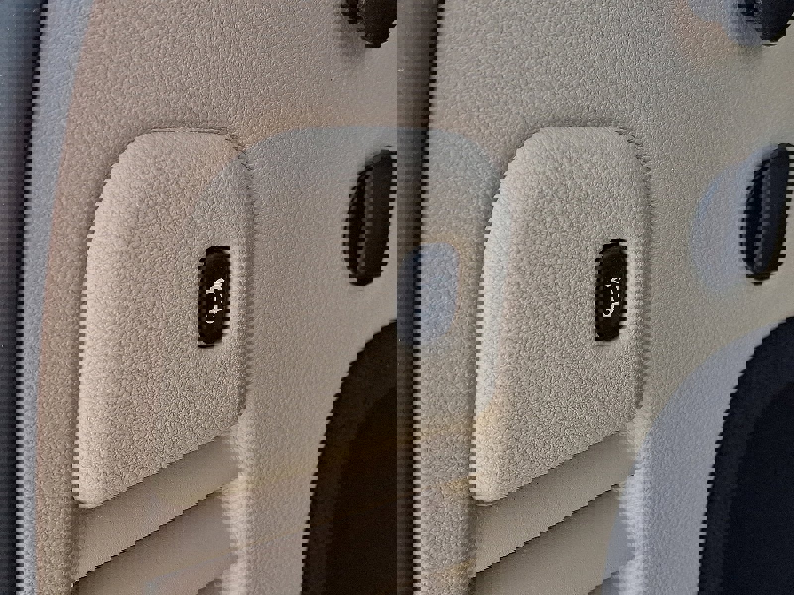 Used 2020 Jeep Grand Cherokee Limited w/ Luxury Group II image 30