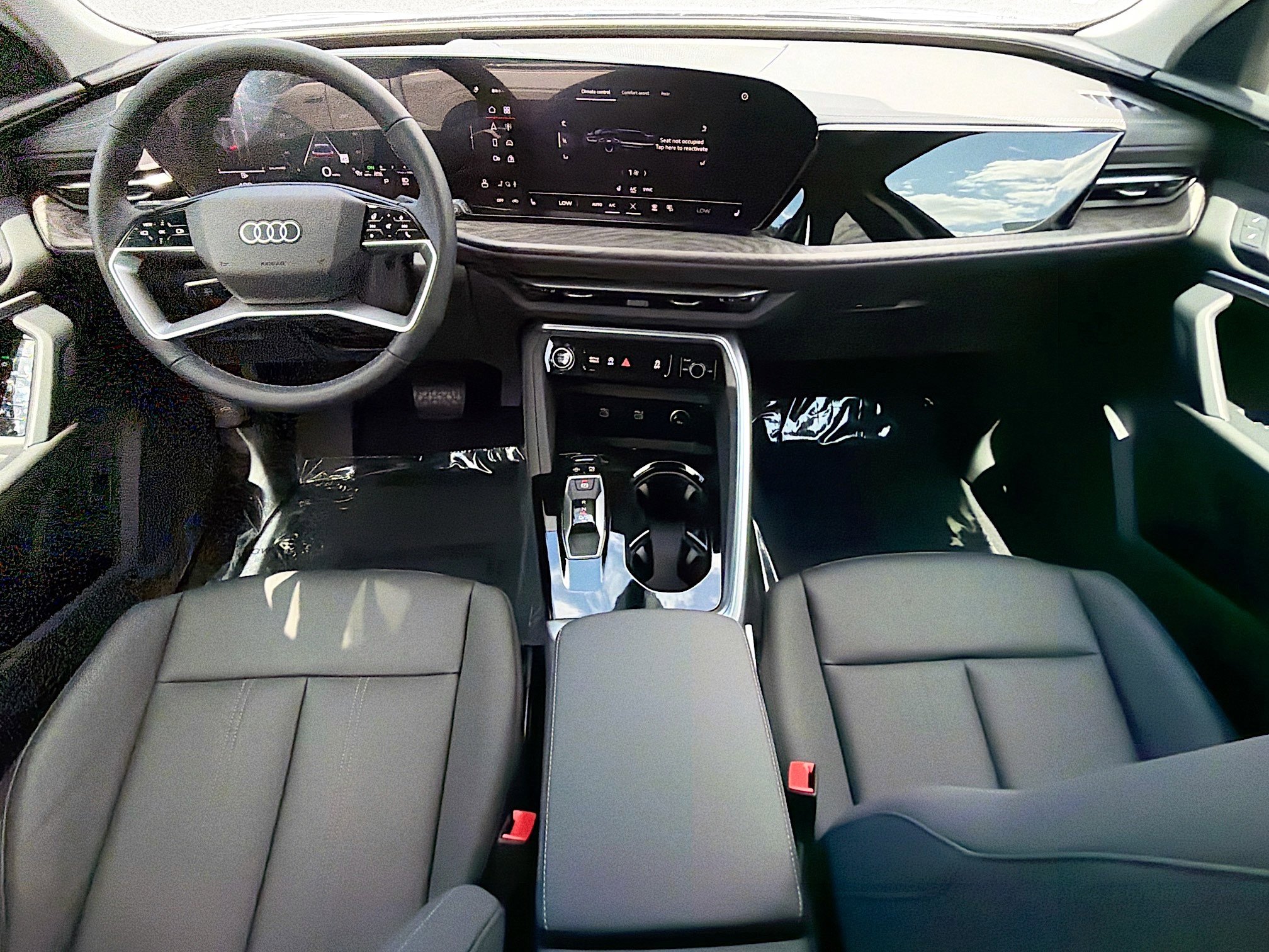 New 2025 Audi Q5 Premium image 16