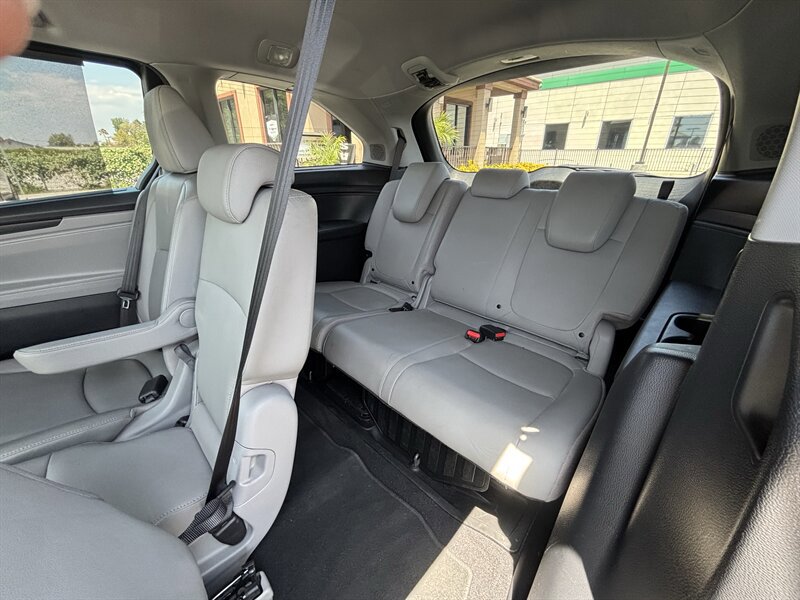 Used 2019 Honda Odyssey Elite image 19