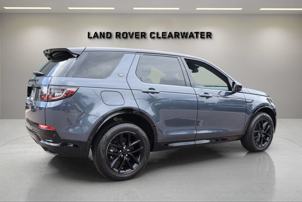Used 2024 Land Rover Discovery Sport Dynamic SE AWD/4WD image 4