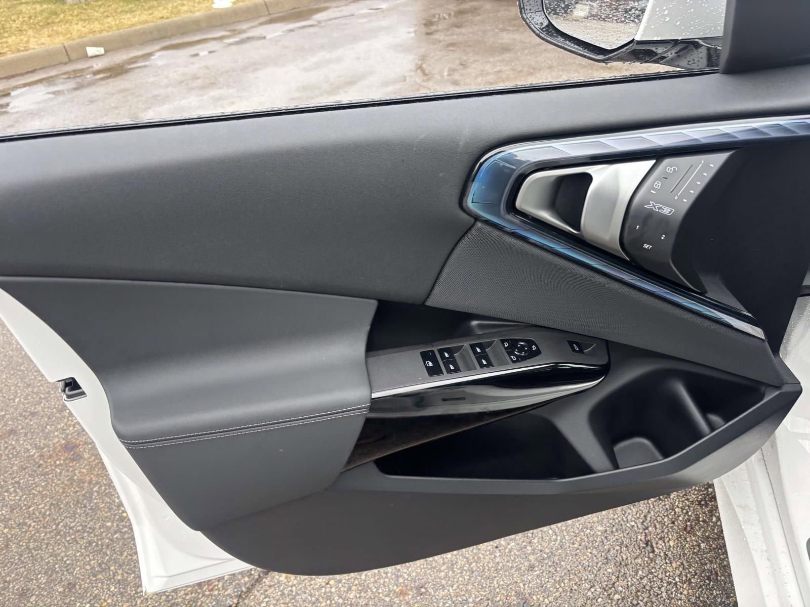 New 2026 BMW X3 xDrive30 w/ M Sport Package image 11