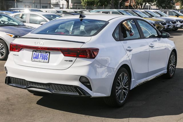 New 2024 Kia Forte GT-Line w/ GT-Line Premium Package FWD image 9