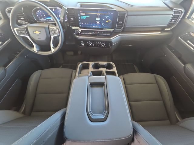 Used 2023 Chevrolet Silverado 1500 LT AWD/4WD image 19