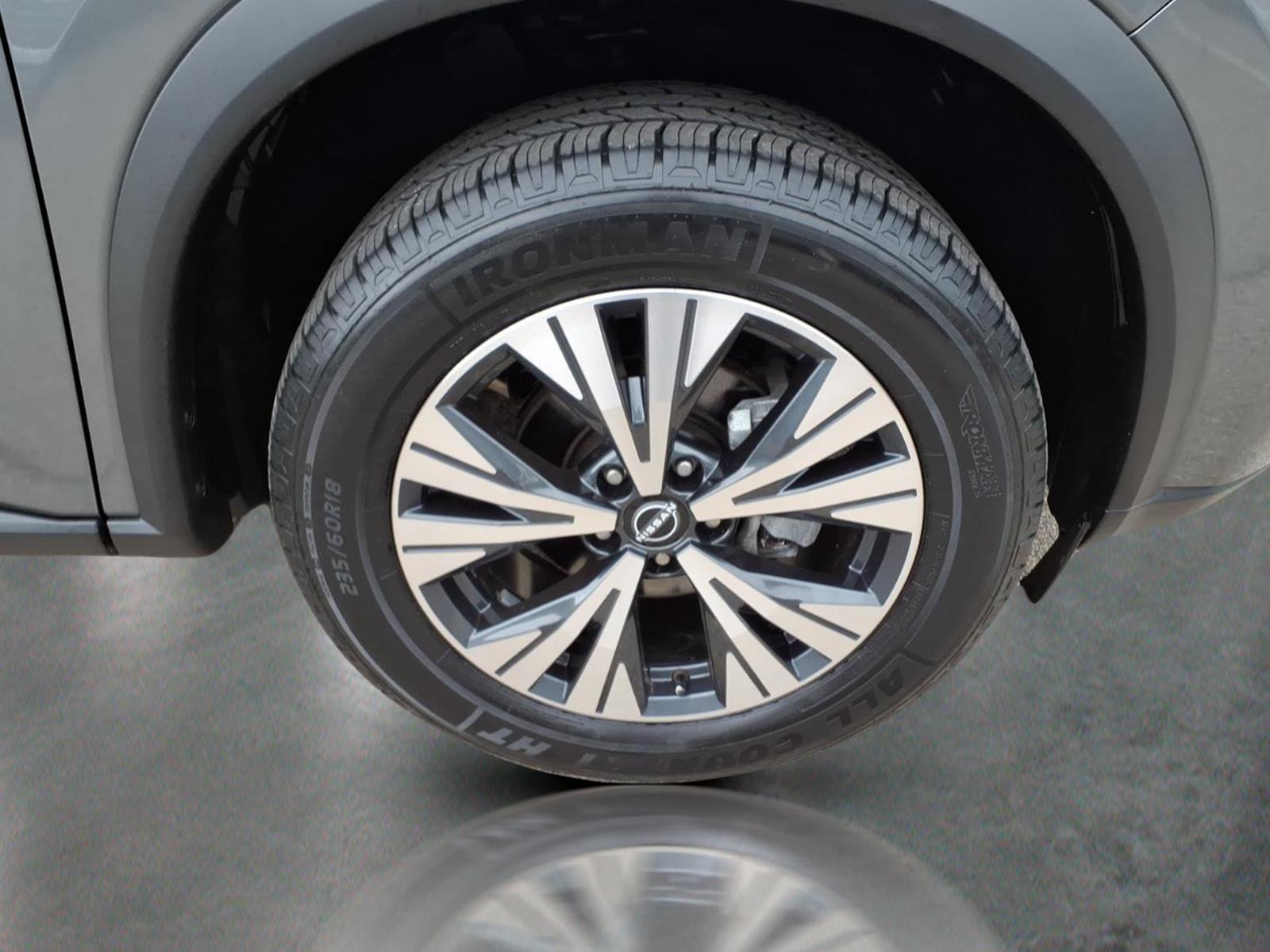 Certified 2023 Nissan Rogue SV image 10