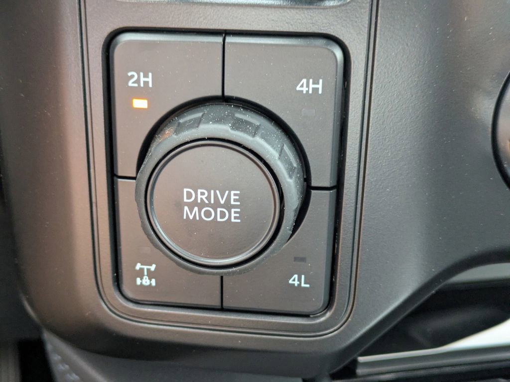 New 2026 Ford F250 Platinum AWD/4WD image 26