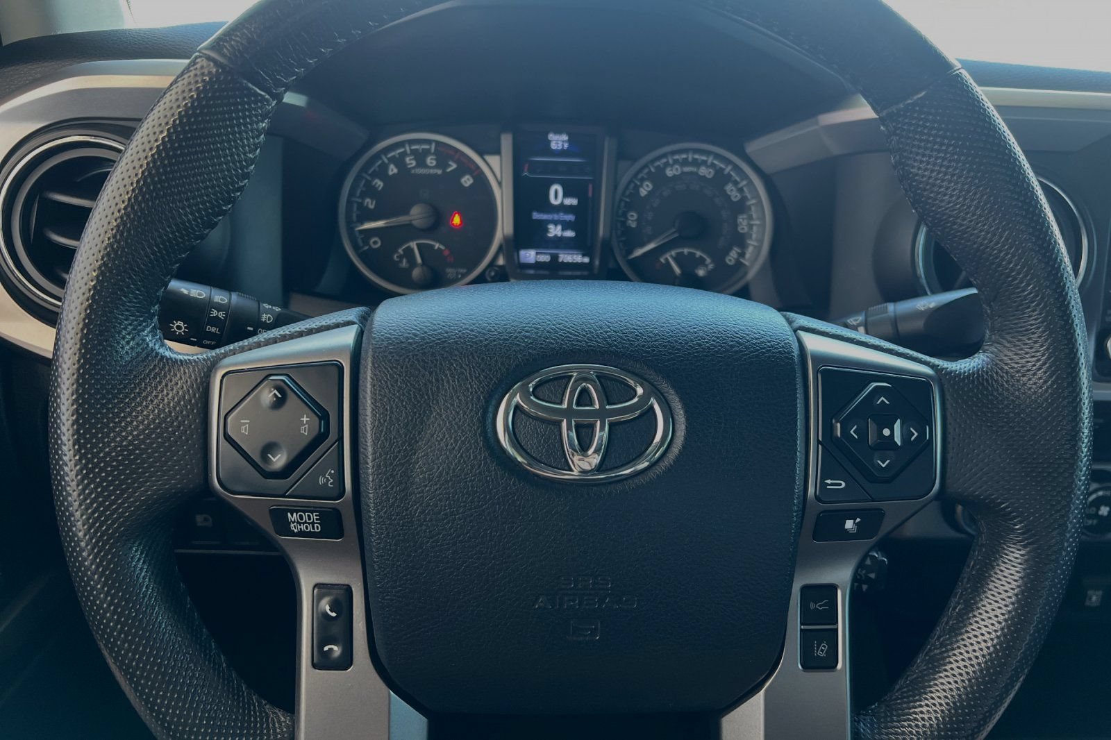 Used 2020 Toyota Tacoma SR5 AWD/4WD image 19