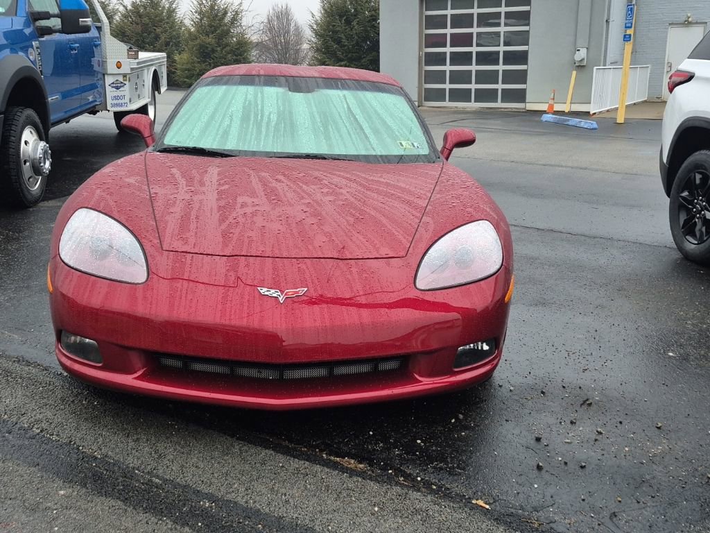 Used 2007 Chevrolet Corvette Base w/ Preferred Equipment Group video 2