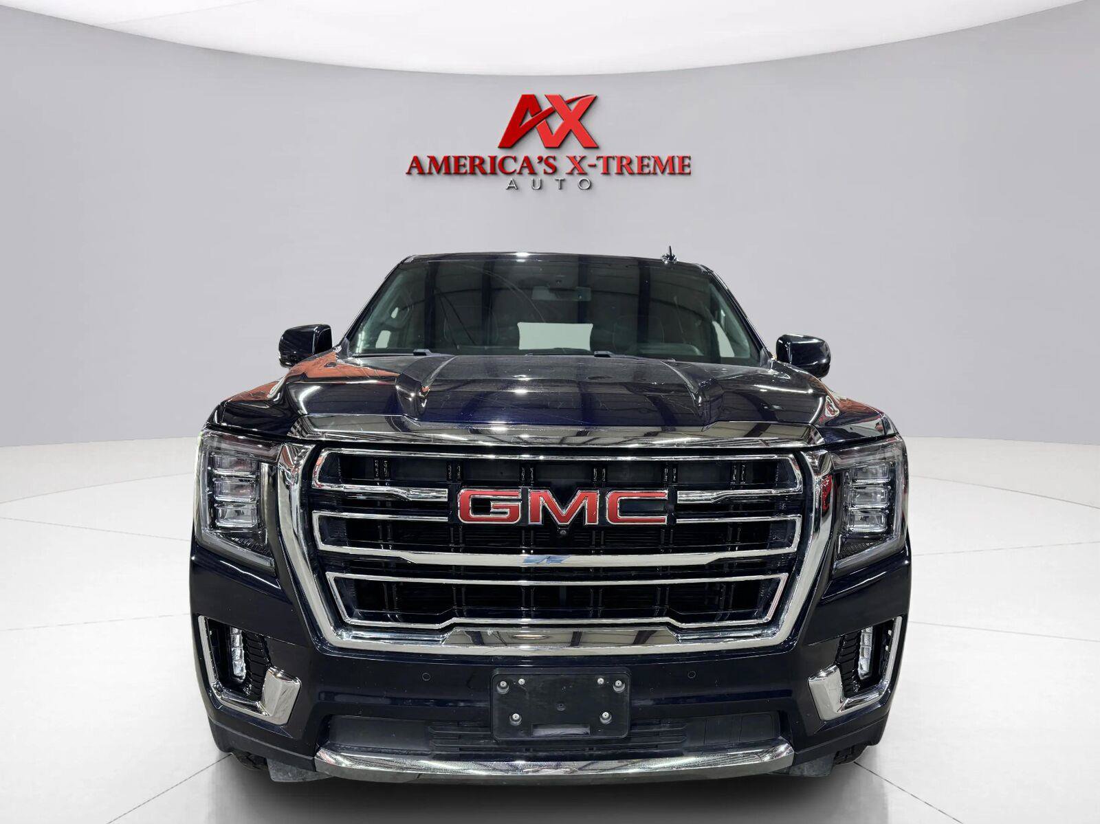 Used 2022 GMC Yukon SLT w/ SLT Luxury Package AWD/4WD image 8