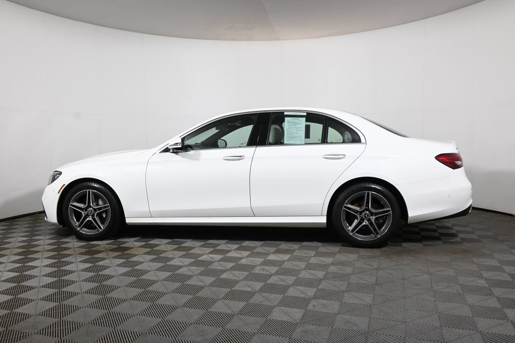 Certified 2022 Mercedes-Benz E 350 4MATIC Sedan image 2