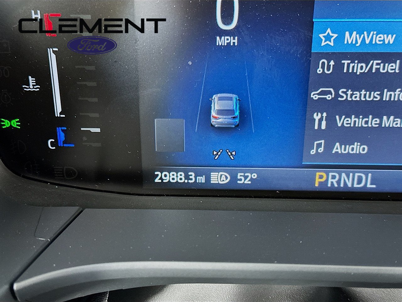 New 2025 Ford Escape SE w/ Class II Trailer Tow Package FWD image 17