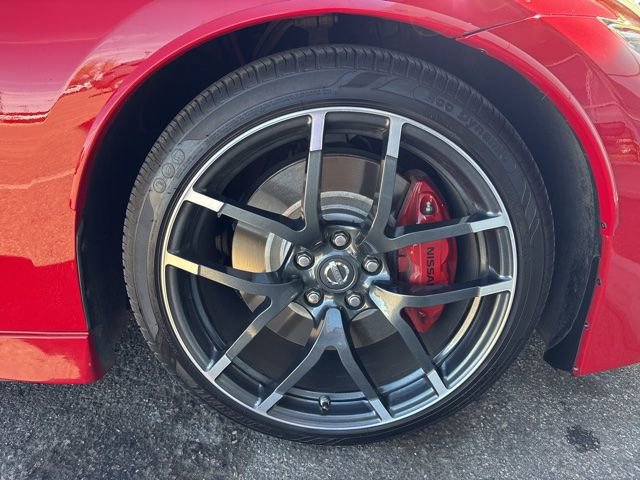Used 2015 Nissan 370Z NISMO image 25
