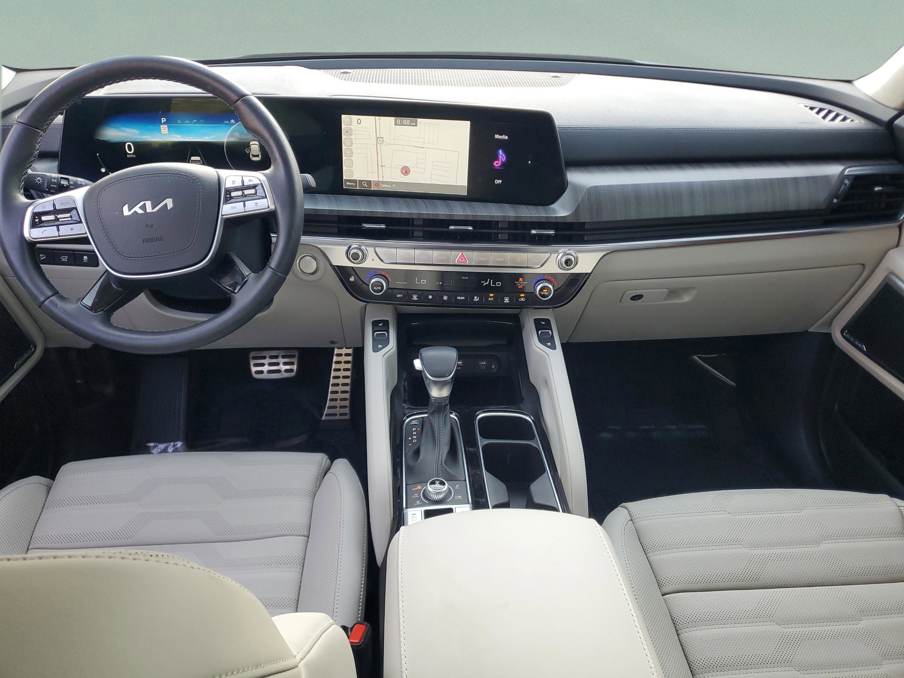 Used 2025 Kia Telluride SX Prestige image 11