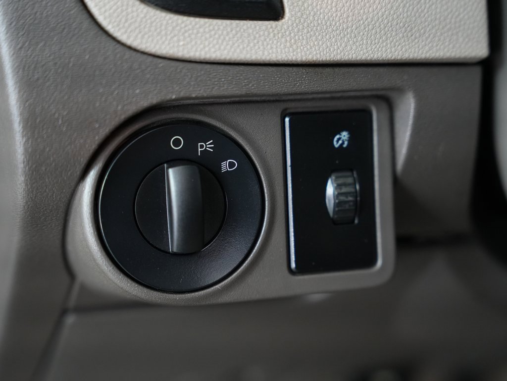 Used 2009 Ford Focus S image 35