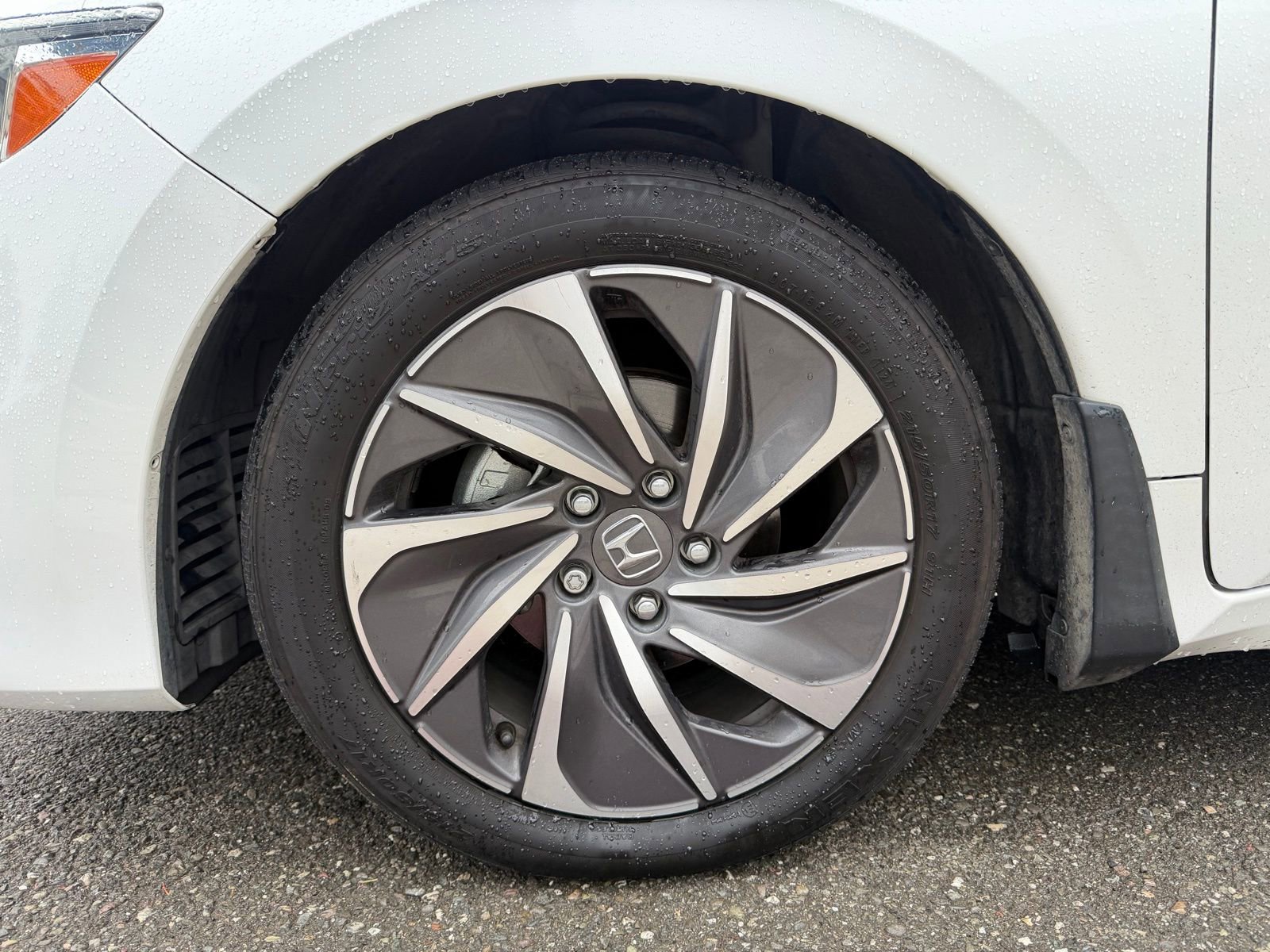 Used 2021 Honda Insight Touring image 9